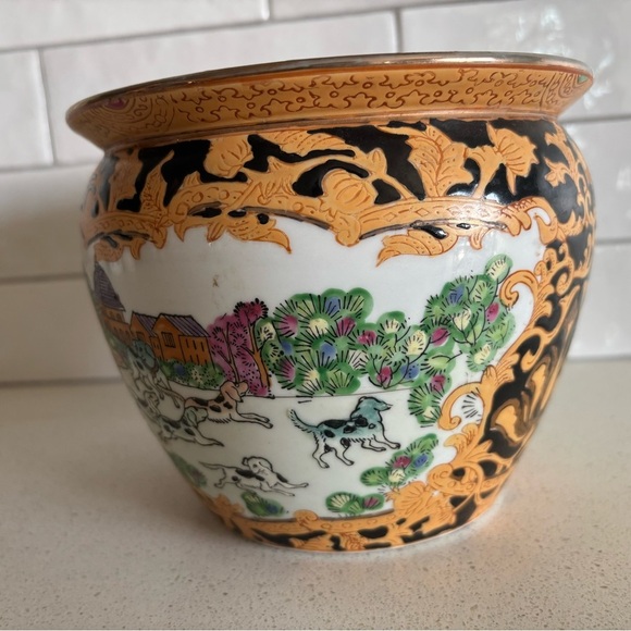 Large 19th Century Chinese Familie Rose Jardinere Planter Hunting Qianlong Mark - Picture 3 of 8